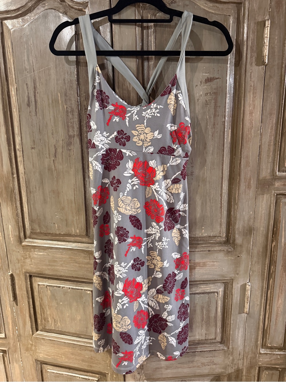 Patagonia Morning Glory Gray Cross Back Dress - like new